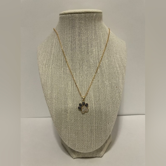 Heart Paw Print Zircoin Pendant Necklace - Picture 3 of 6